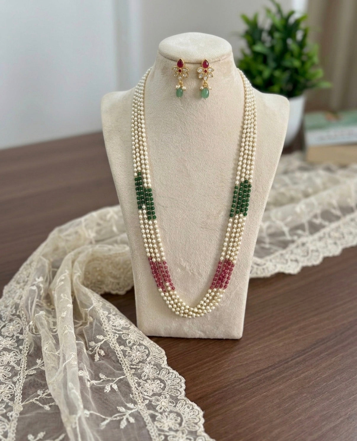 Elara pearls
